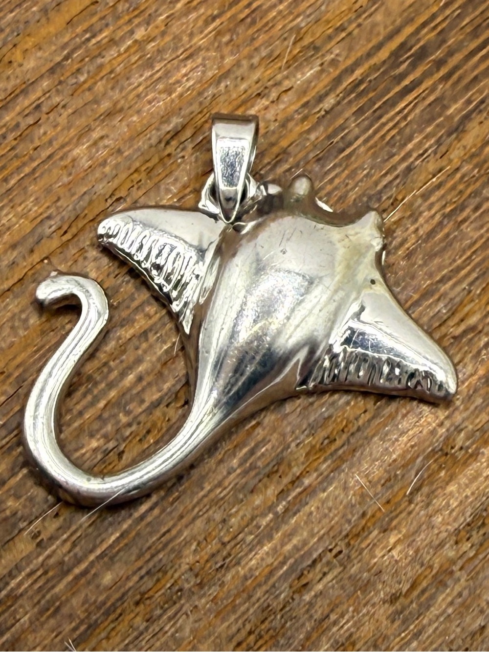 925 Sterling Silver Stingray
Pendant - Manta Ray Ocean Life Charm